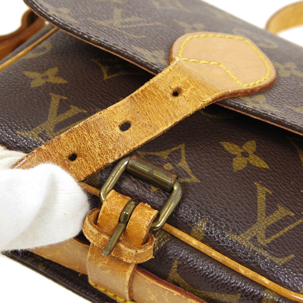 Louis Vuitton Cartouchiere Pm Cross Body