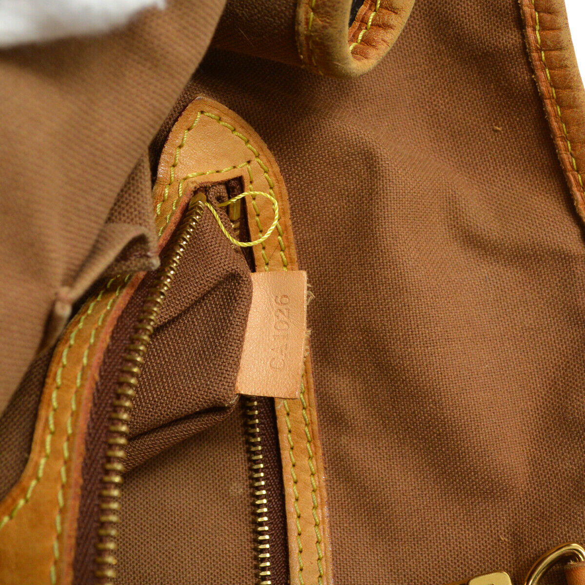 Louis Vuitton Batignolles