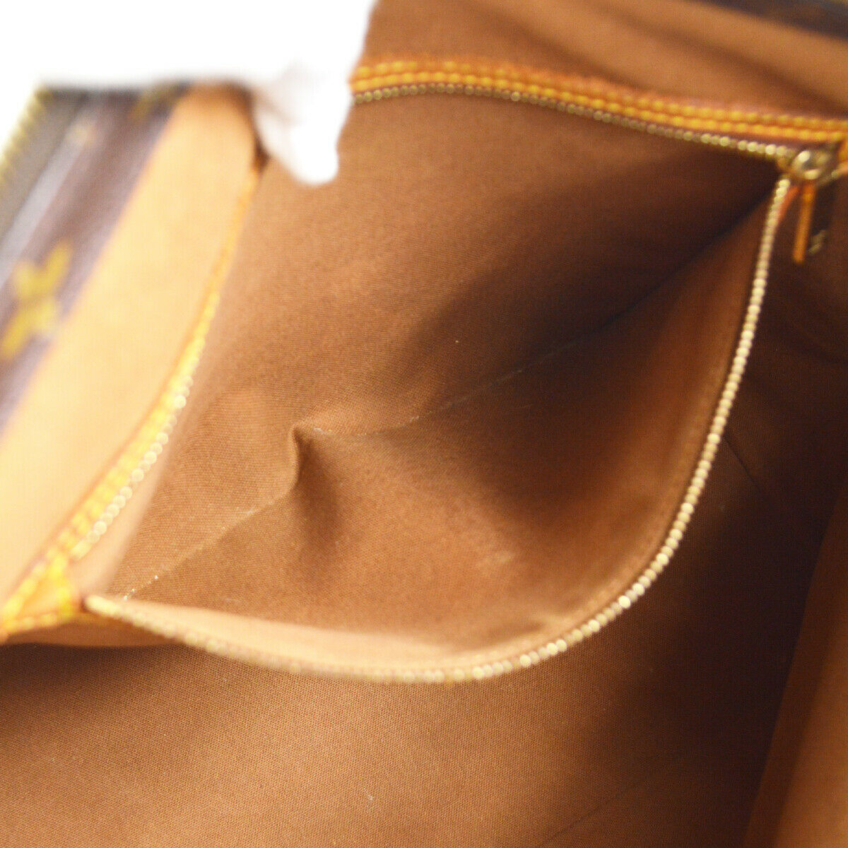 Louis Vuitton Cabas Mezzo Tote Bag
