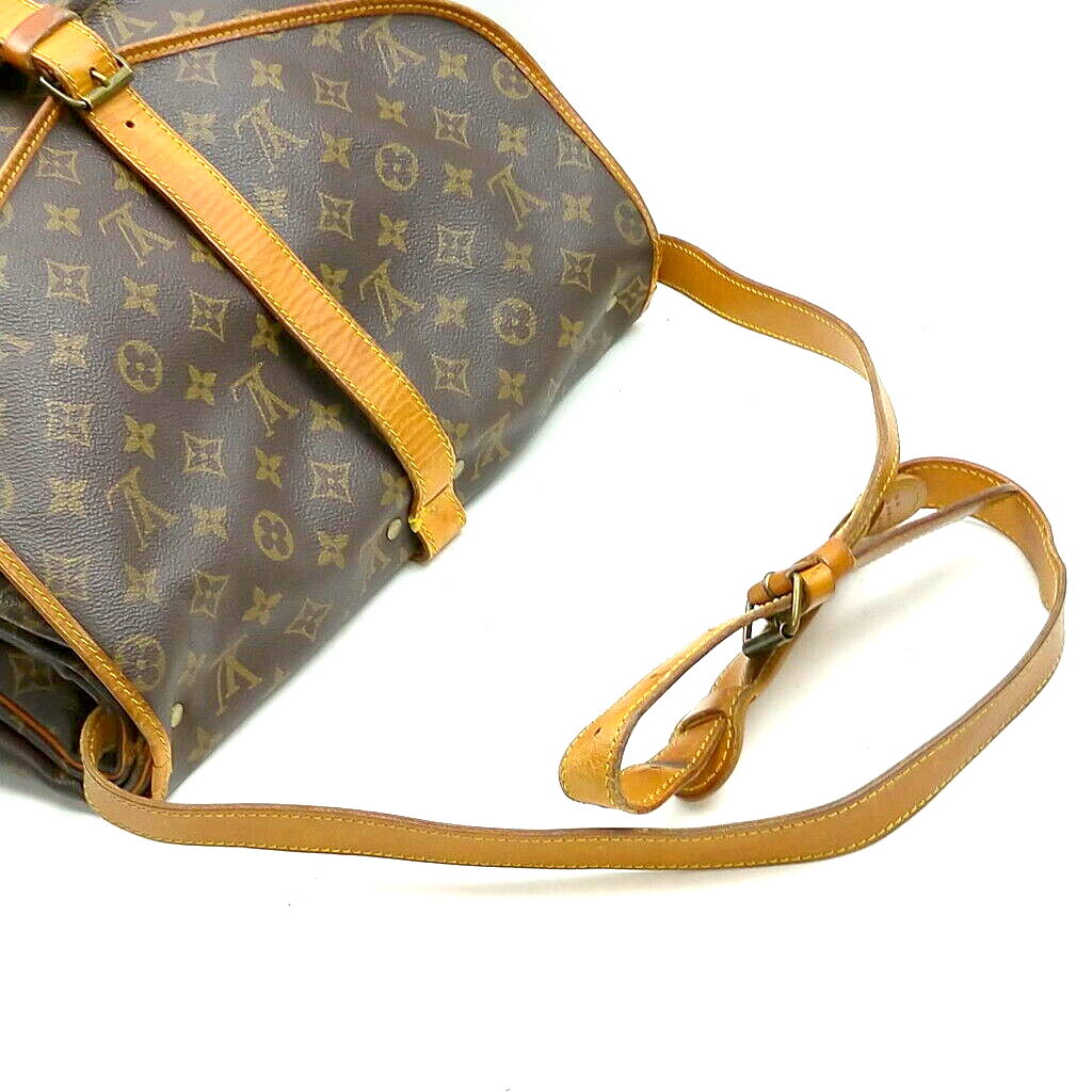 Louis Vuitton Saumur 35 Crossbody