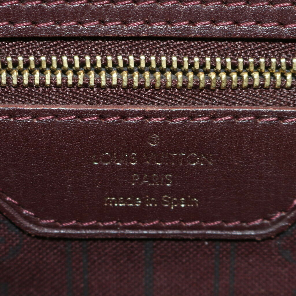 Louis Vuitton Neverfull Mm Tote Bag