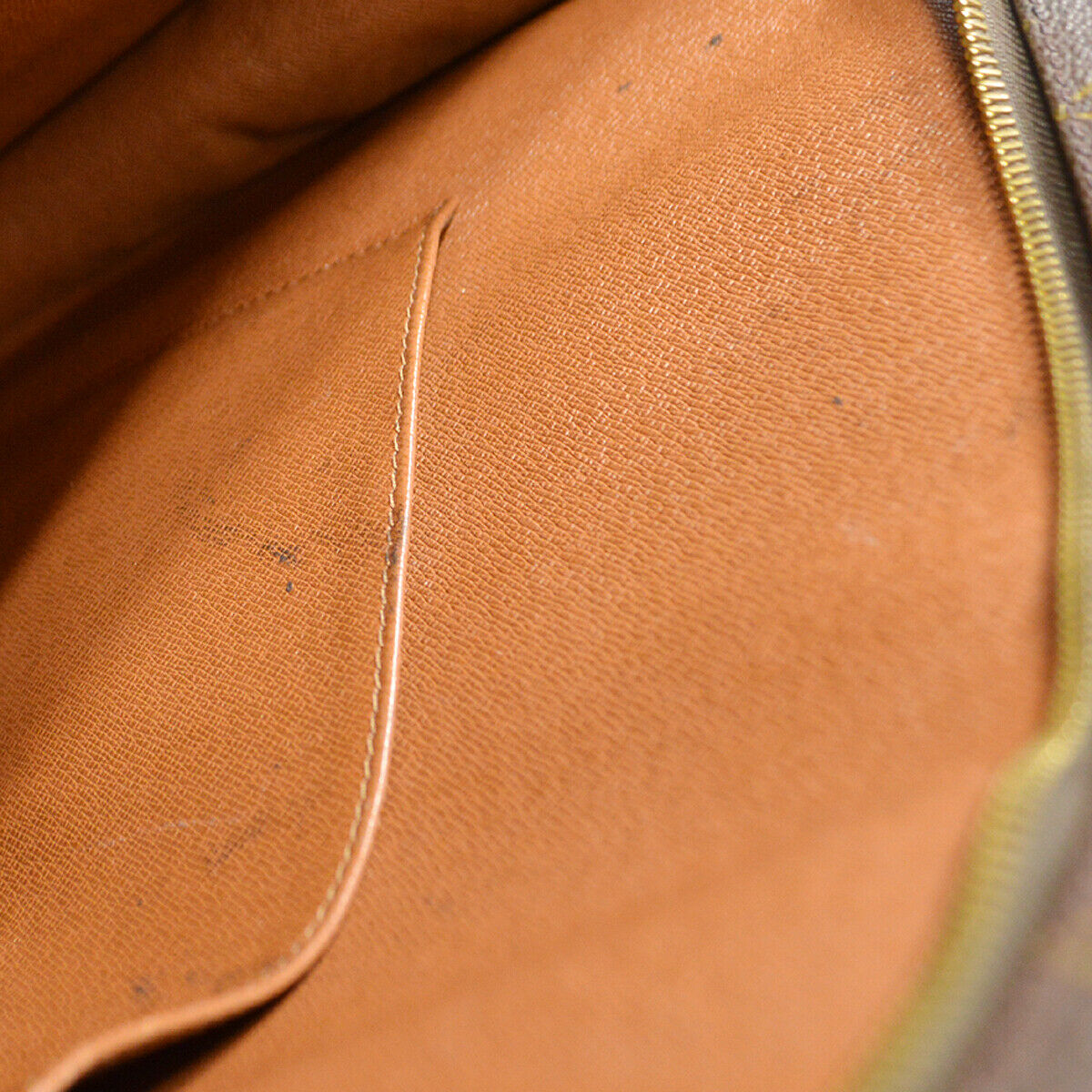 Louis Vuitton Babylone Tote Bag