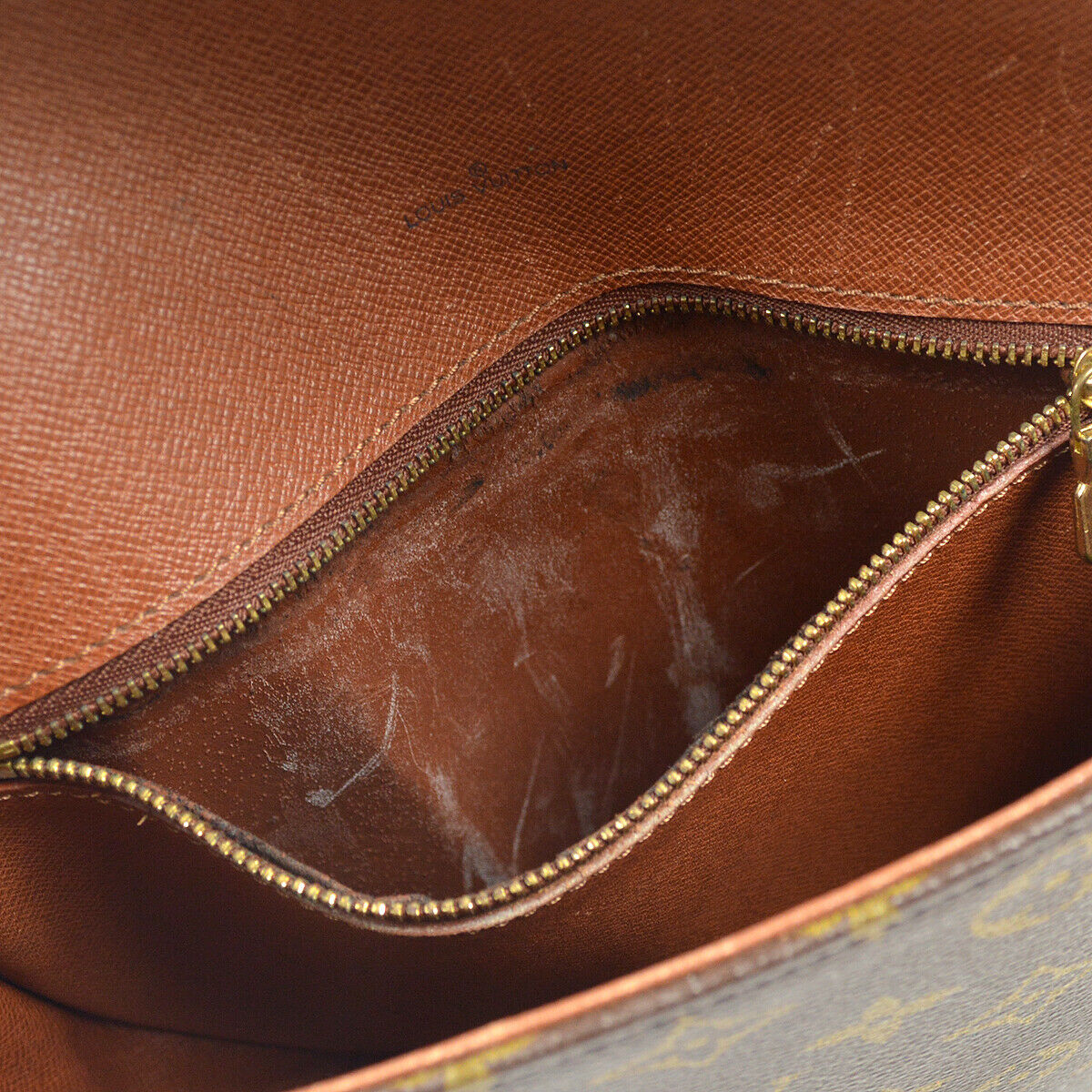 Louis Vuitton Chantilly Mm Cross