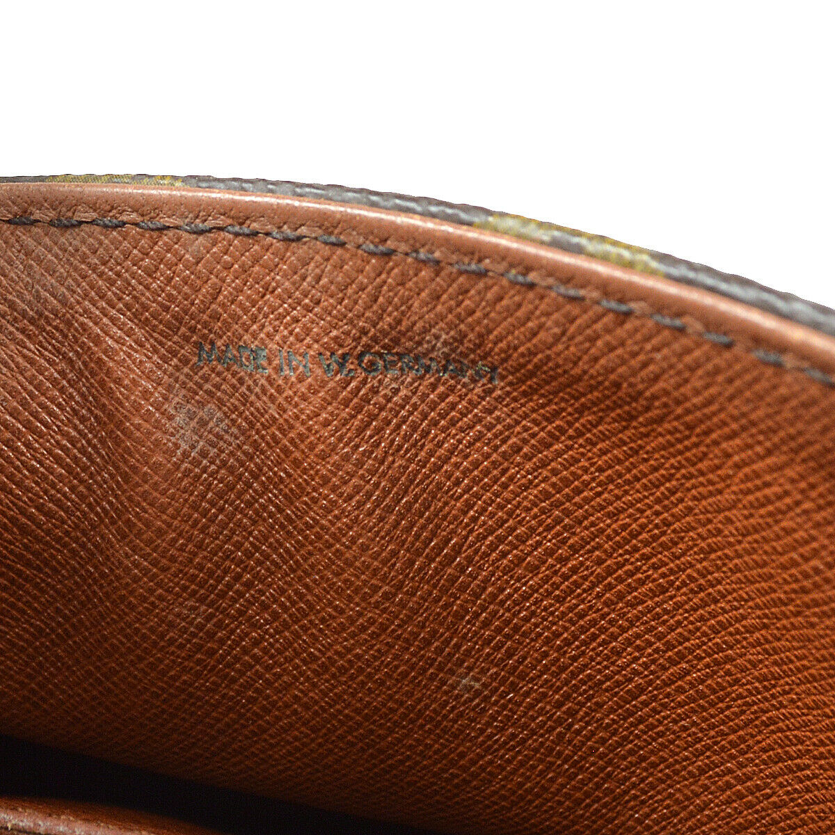 Louis Vuitton Saint Cloud Mm