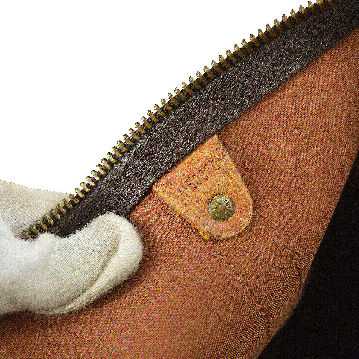 Louis Vuitton Keepall 50 Travel Bag