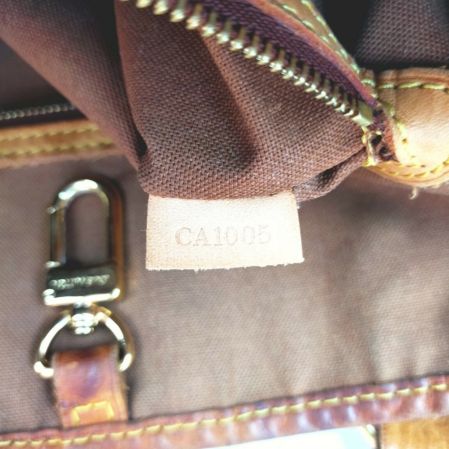 Louis Vuitton Batignolles