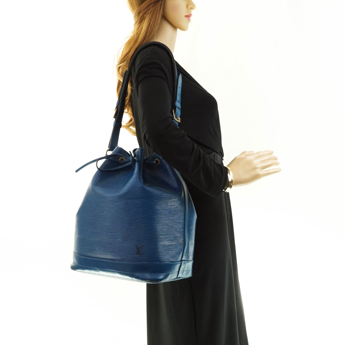 Louis Vuitton Noe Shoulder Bag Epi